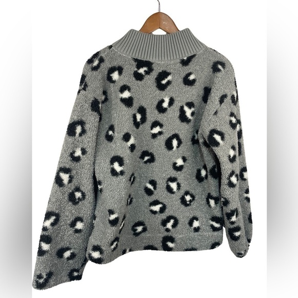 Loft heavy puller over gray sweater, leopard print, womens size XS. - Picture 3 of 5